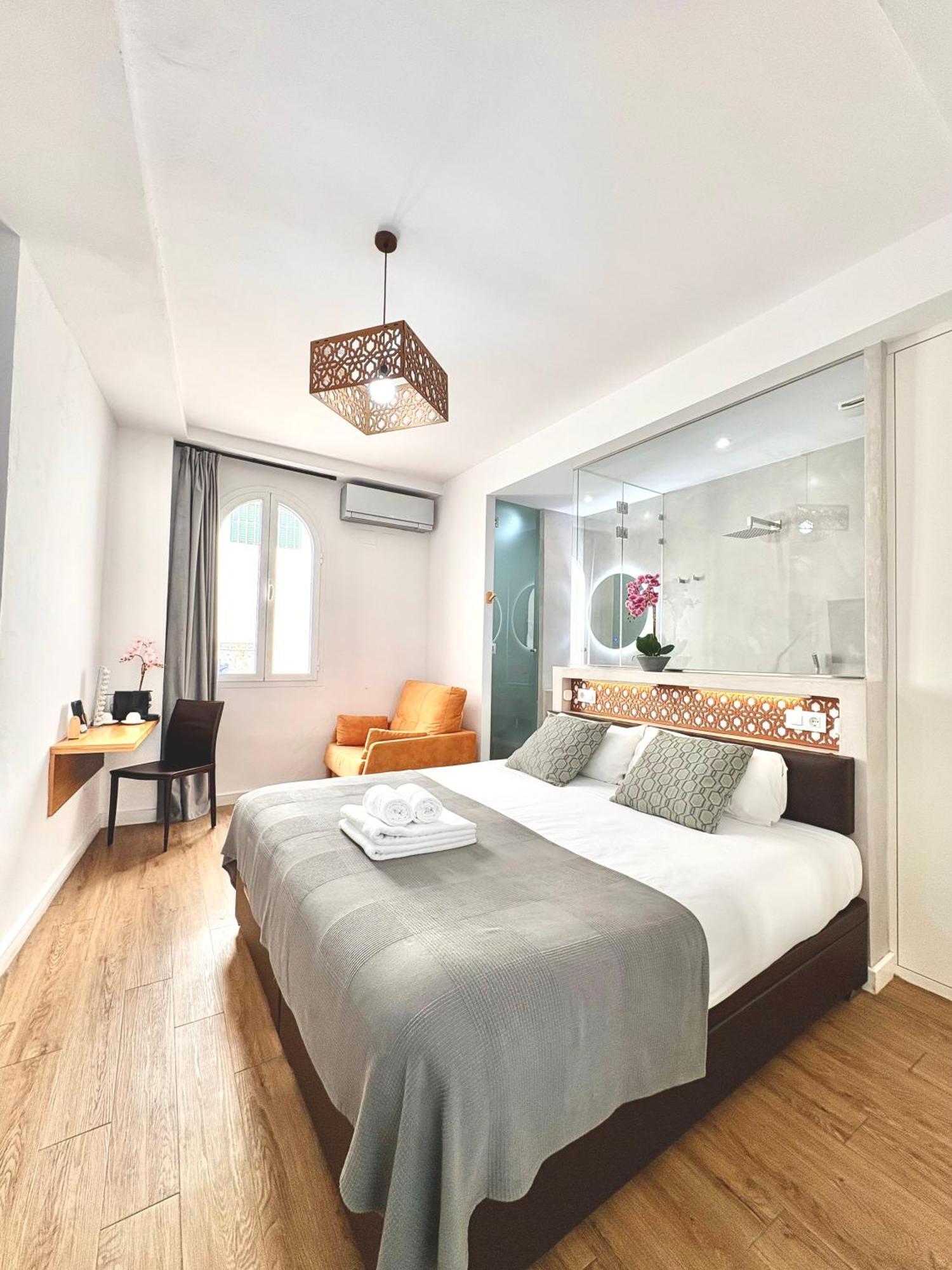 Unique House - Private Spa&Pool -Stayin塞维利亚 外观 照片