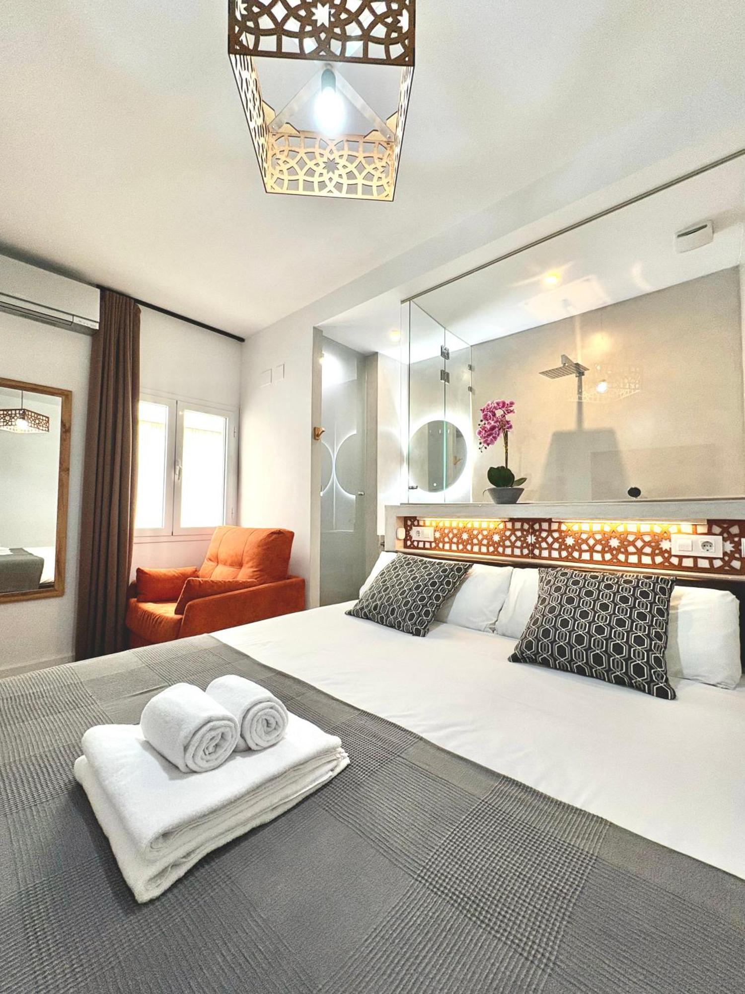Unique House - Private Spa&Pool -Stayin塞维利亚 外观 照片