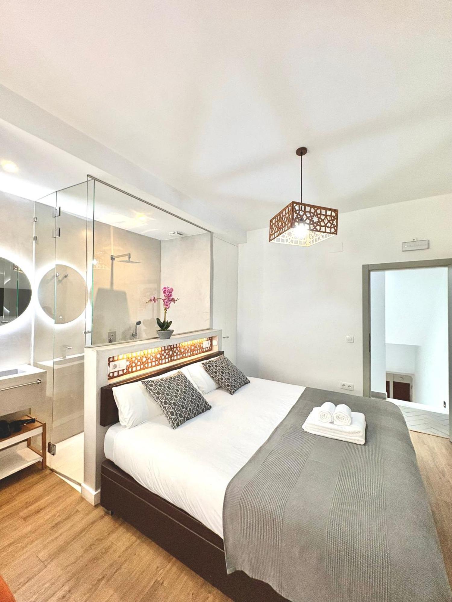 Unique House - Private Spa&Pool -Stayin塞维利亚 外观 照片