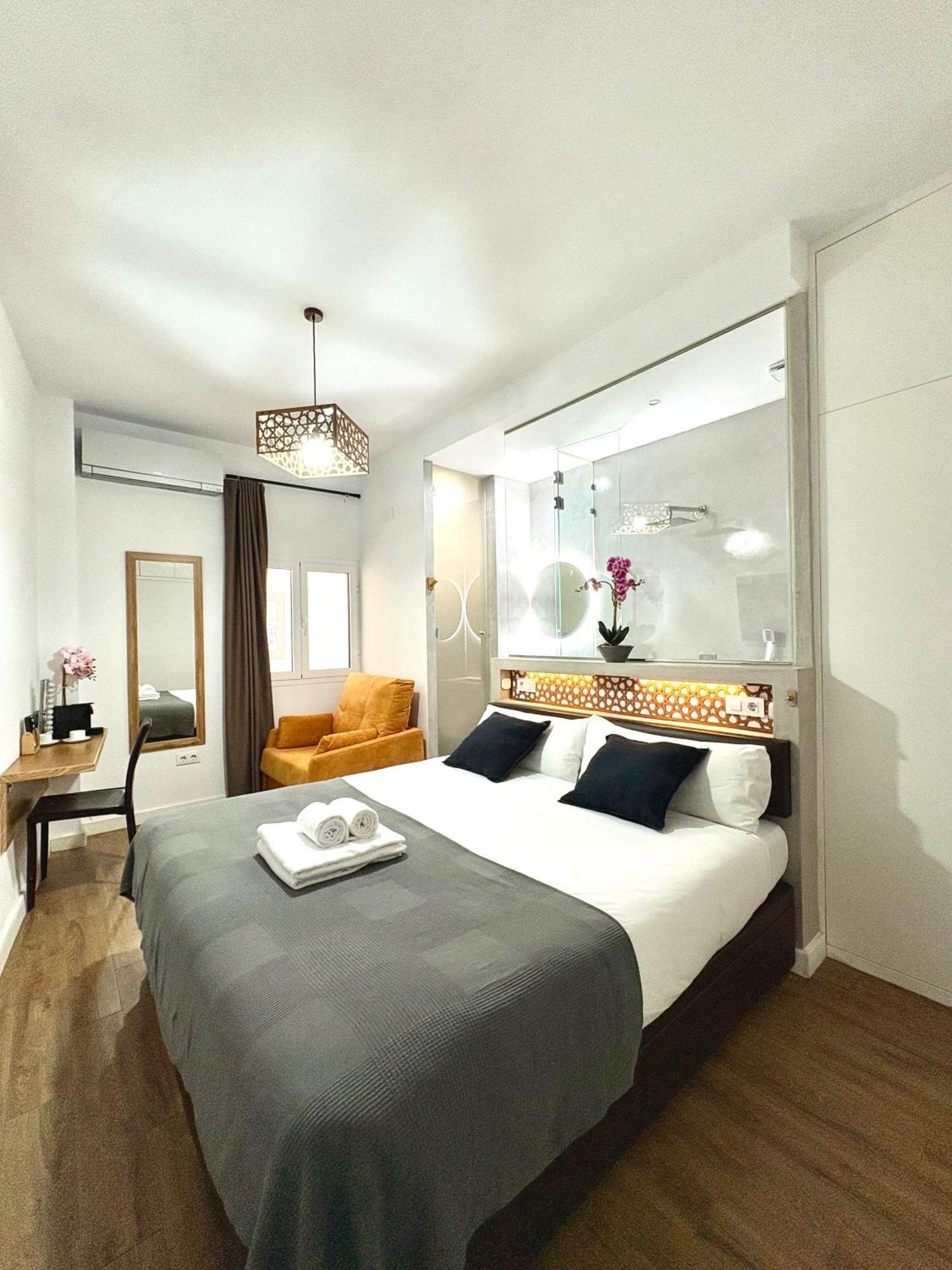 Unique House - Private Spa&Pool -Stayin塞维利亚 外观 照片